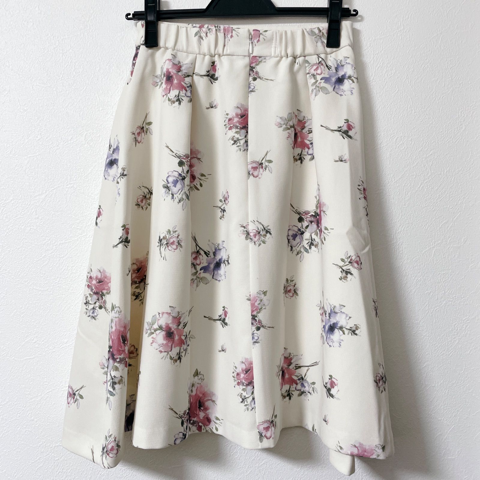 【レッセパッセ】小花柄スカート 2カラー LAISSE PASSE レッセパッセ 小花柄スカート : 花綾Yahoo!店