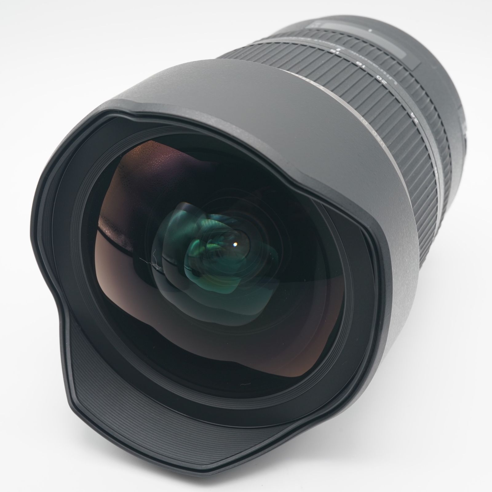 TAMRON ズームレンズ SP 15-30mm F2.8 Di VC USD 早い者勝ち TAMRON ズームレンズ SP 15-30mm F2.8 Di VC USD 早い者勝ち