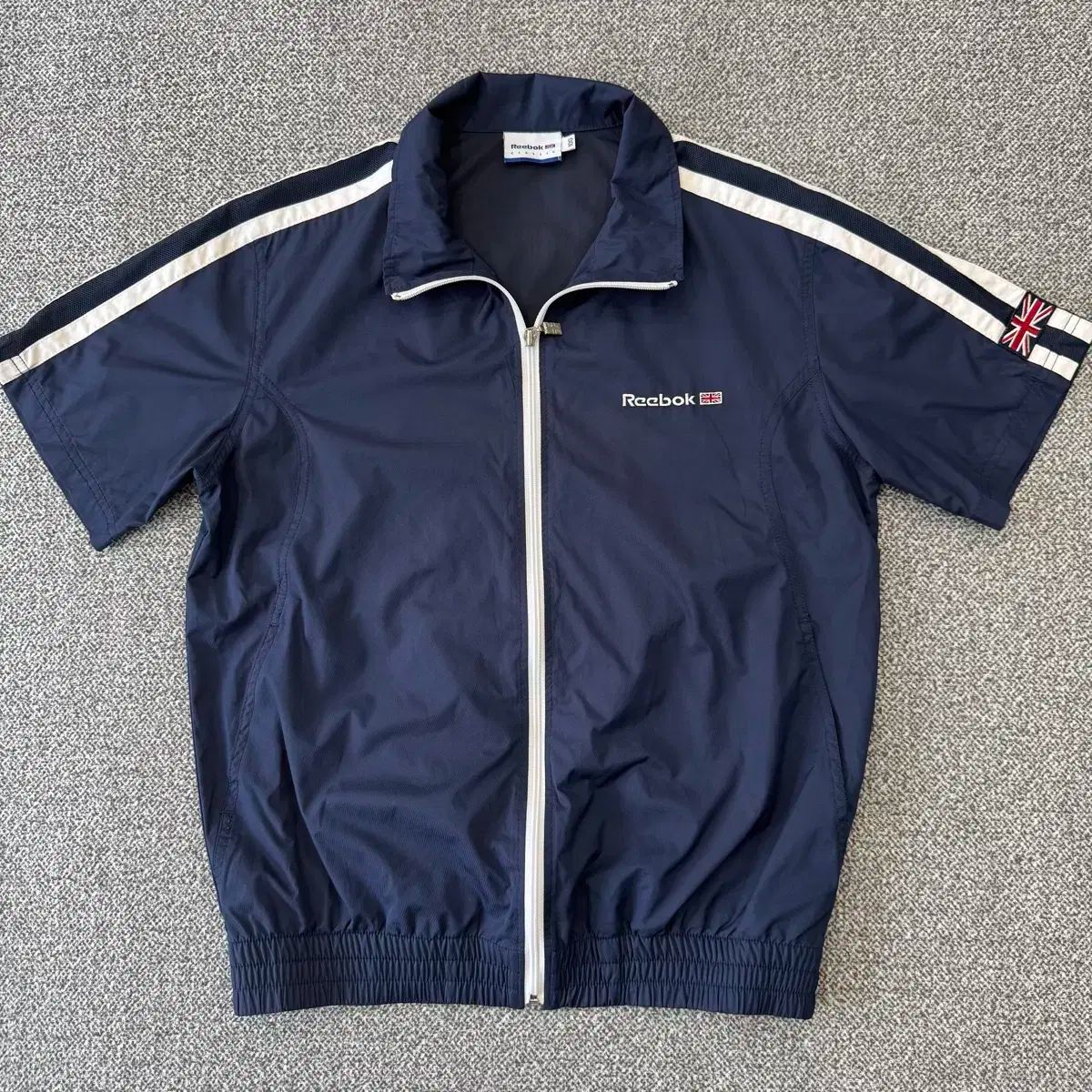 Reebok リーボック ウィンドブレーカー