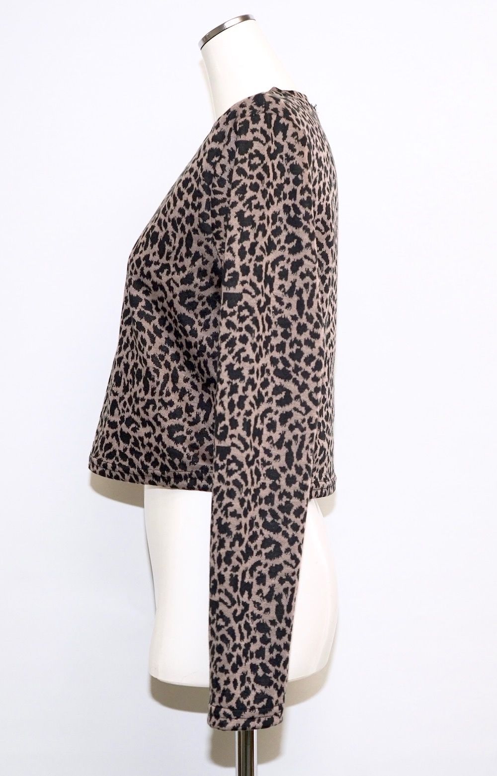 Leopard Zip Design Sweat Top (brown) Scff Leopard Zipper – Scuffers