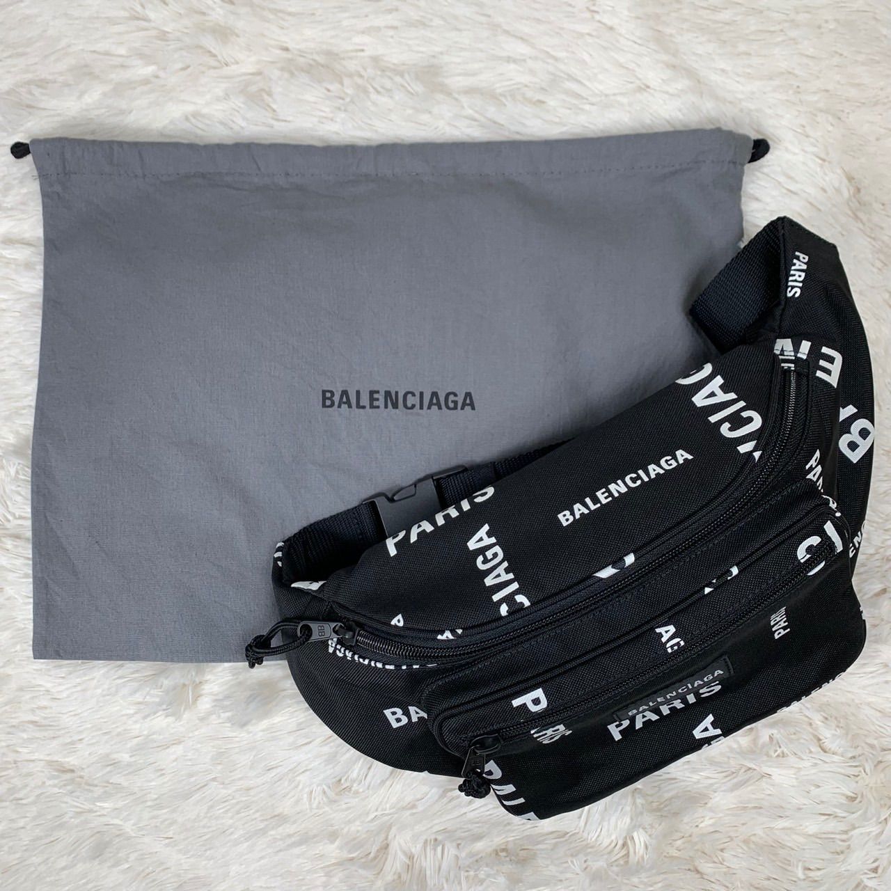 未使用品】バレンシアガ エクスプローラー ベルトパック BAL PARIS