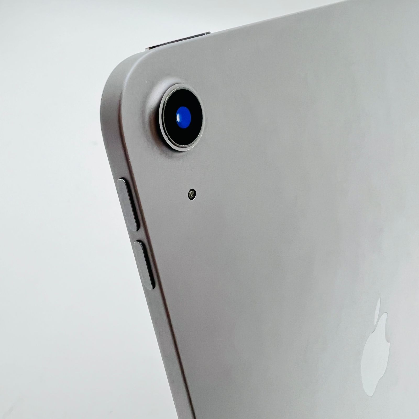 iPad Air4 Wi-Fiモデル 64GB スペースグレイ iPad Air Wi-Fiモデル 64GB - スペースグレイ（第3世代） [整備