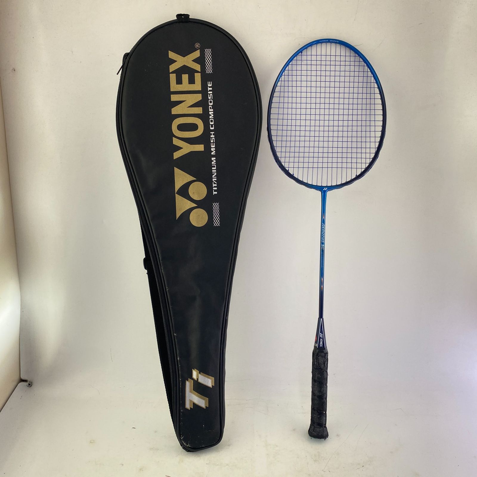 03m1085 【3UG４】YONEX AEROTUS50 ヨネックス バドミントンラケット