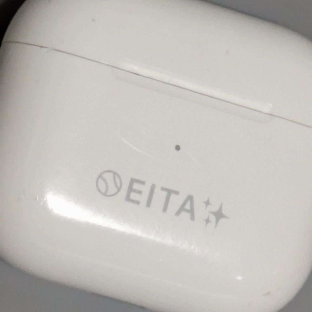 18」apple 第3世代 Airpods【 刻印あり MME73J/A A2566 MagSafe充電 