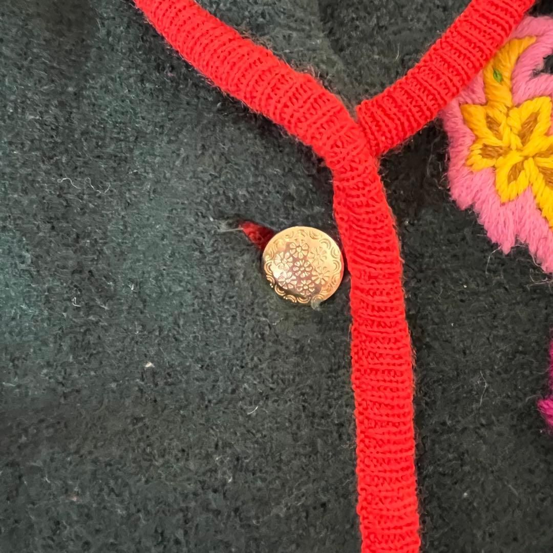 uno 花柄刺繍入りグリーンウールジャケット肩パッド入りフリーサイズ