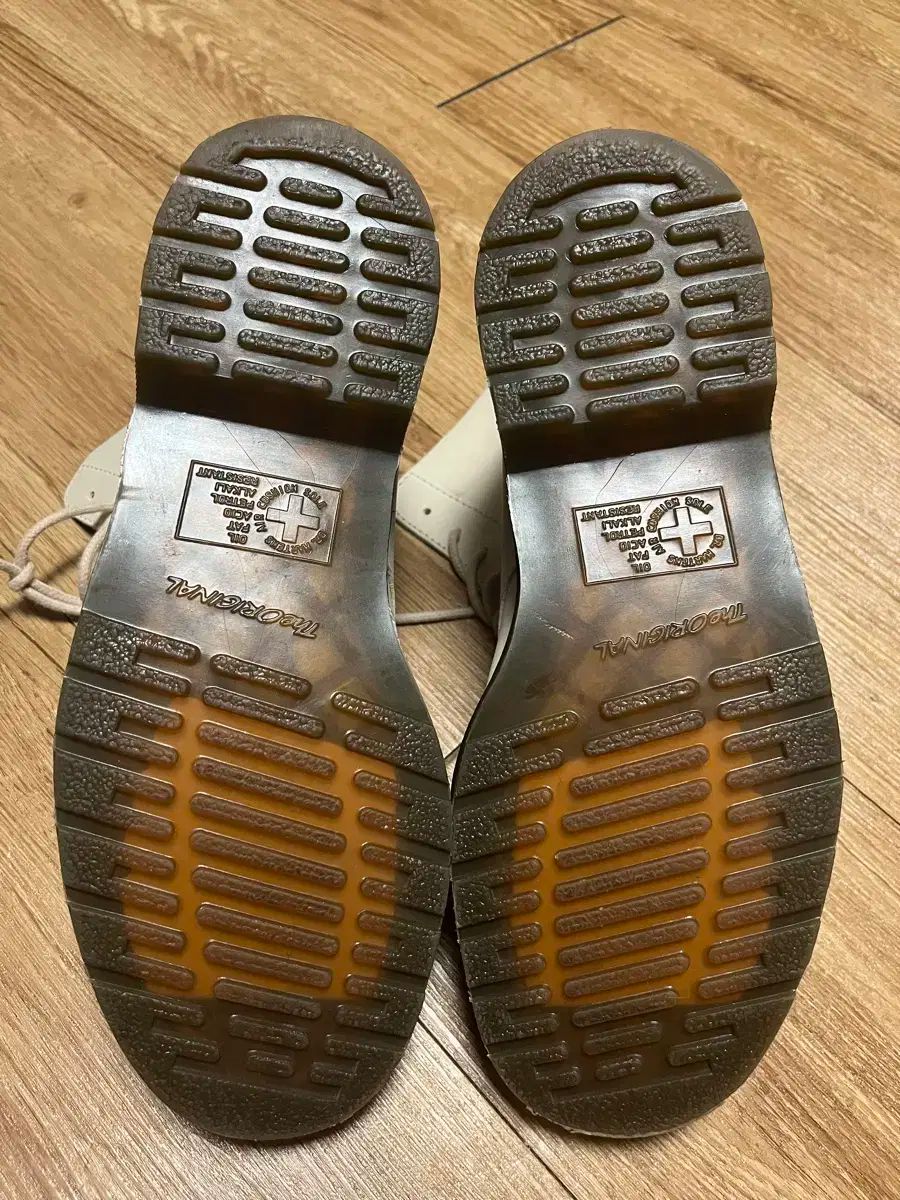 MARTENS ドクターマーチン