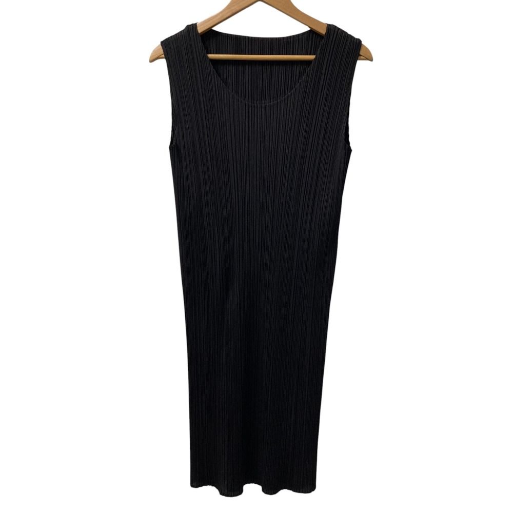 PLEATS PLEASE プリーツプリーズ 黒ハイネックノースリーブ イッセイ NEW COLORFUL BASICS 4 – isseymiyake.com