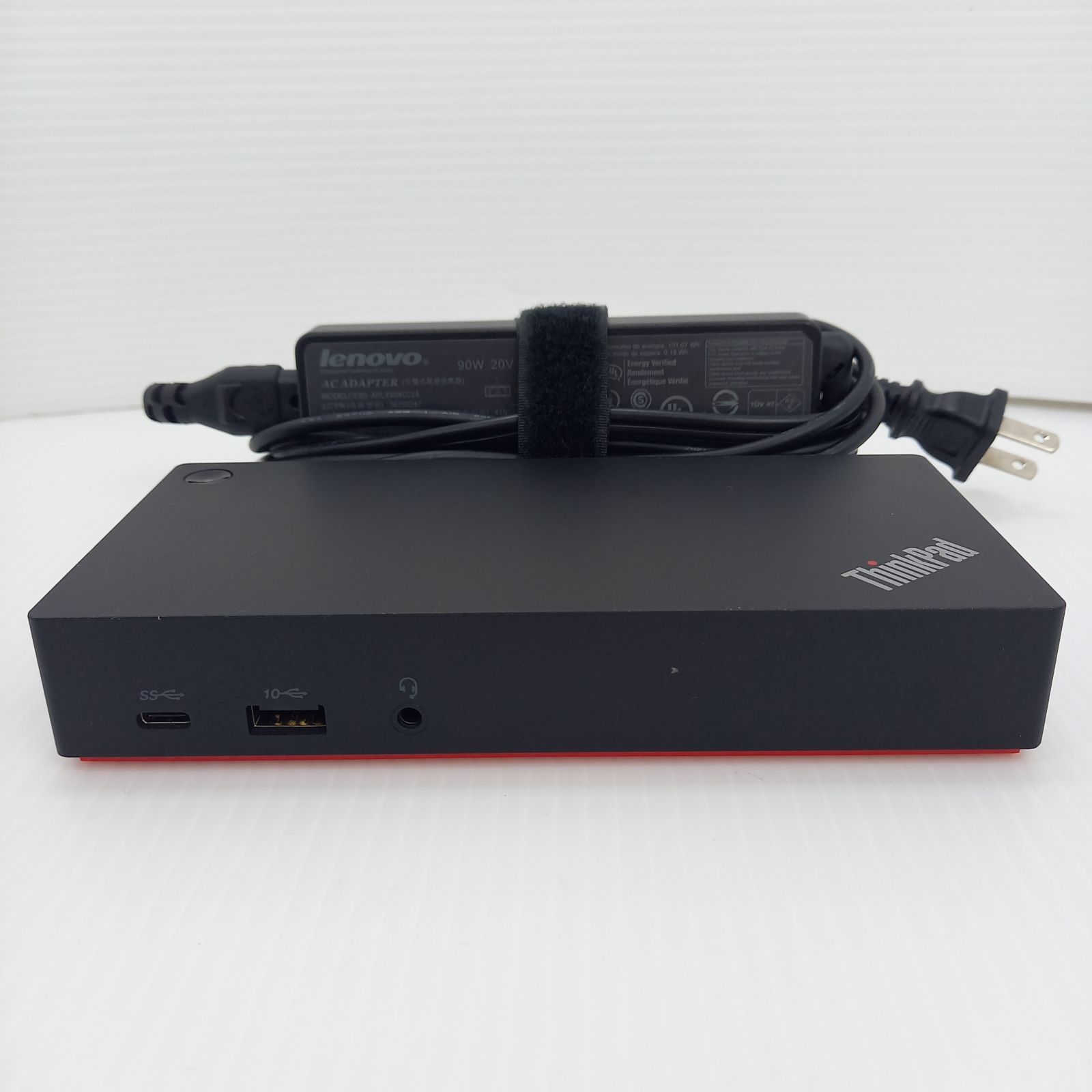 Lenovo ThinkPad USB-C Dock Gen2ドッキングステーション