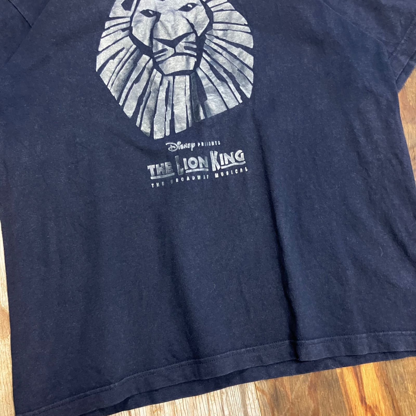 THE LION KING ライオンキング Tシャツ ネイビー ミュージカル 
