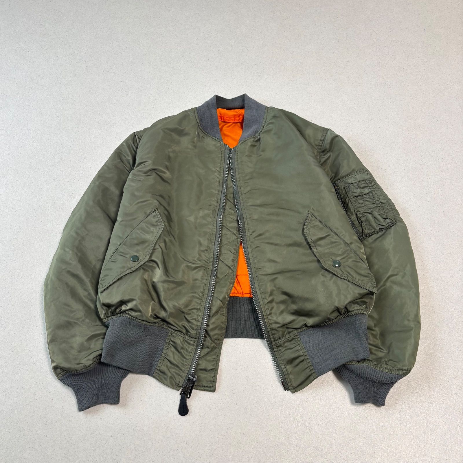 お値下げ【80s ALPHA / USA MA-1 フライトジャケット/旧タグ】 ALPHA INDUSTRIES 80s ma-1 Lサイズ usa製 旧タグ フライト