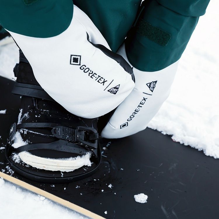 ゴアテックス 本革