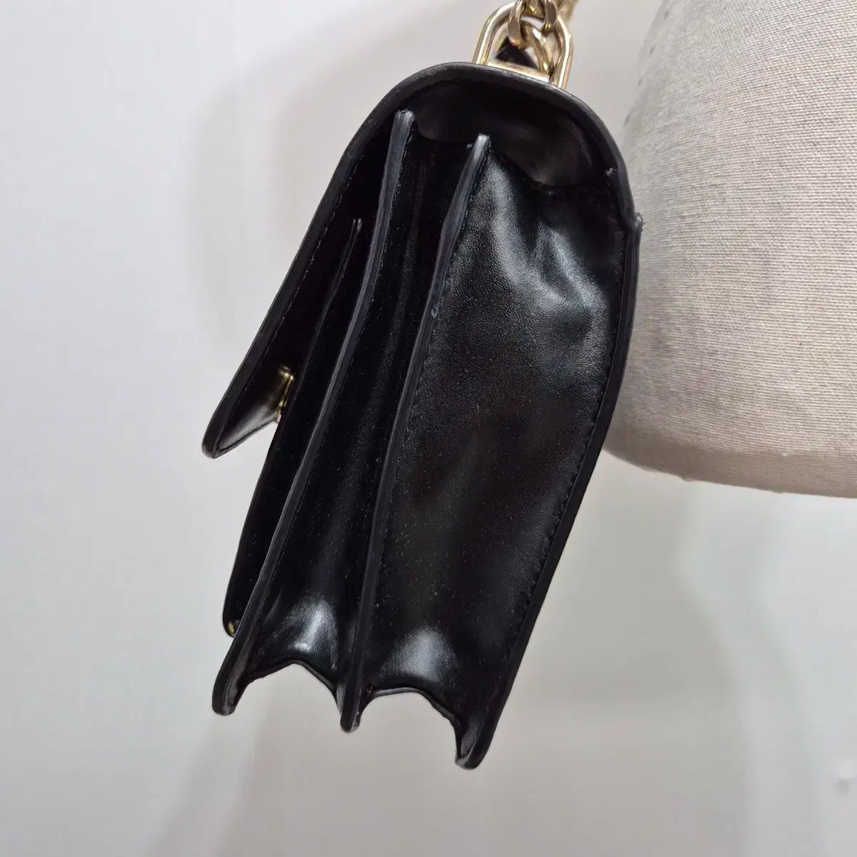 MICHAEL KORS◆チェーンショルダーバッグ/クロスボディ/レザー/WHT/モノグラム/32S9SF5C9B MICHAEL KORS(マイケル・コース) チェーン クロスボディバッグ □新品