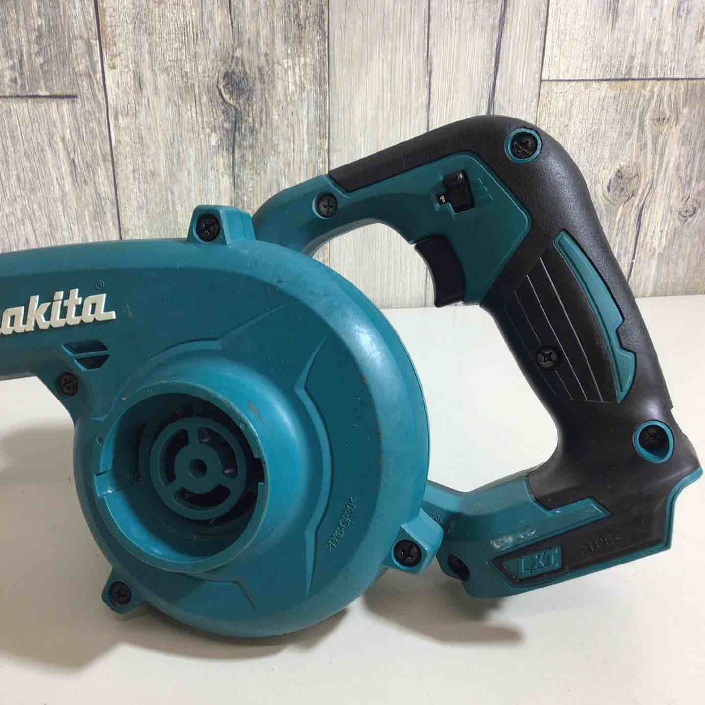 ☆マキタ(makita) コードレスブロワ UB185DZ【戸田店】 【公式通販】