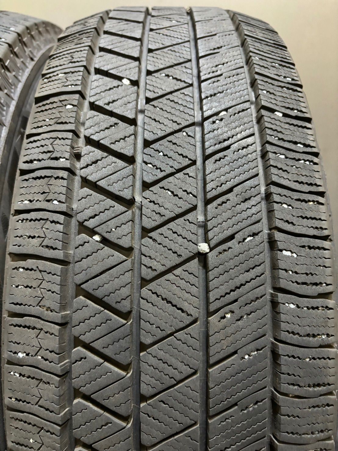 ★195/65R15 BRIDGESTONE/VRX3 23年製 スタッドレス 2本 ブリヂストン ブリザック ノア ヴォクシー プリウス (2-G793)