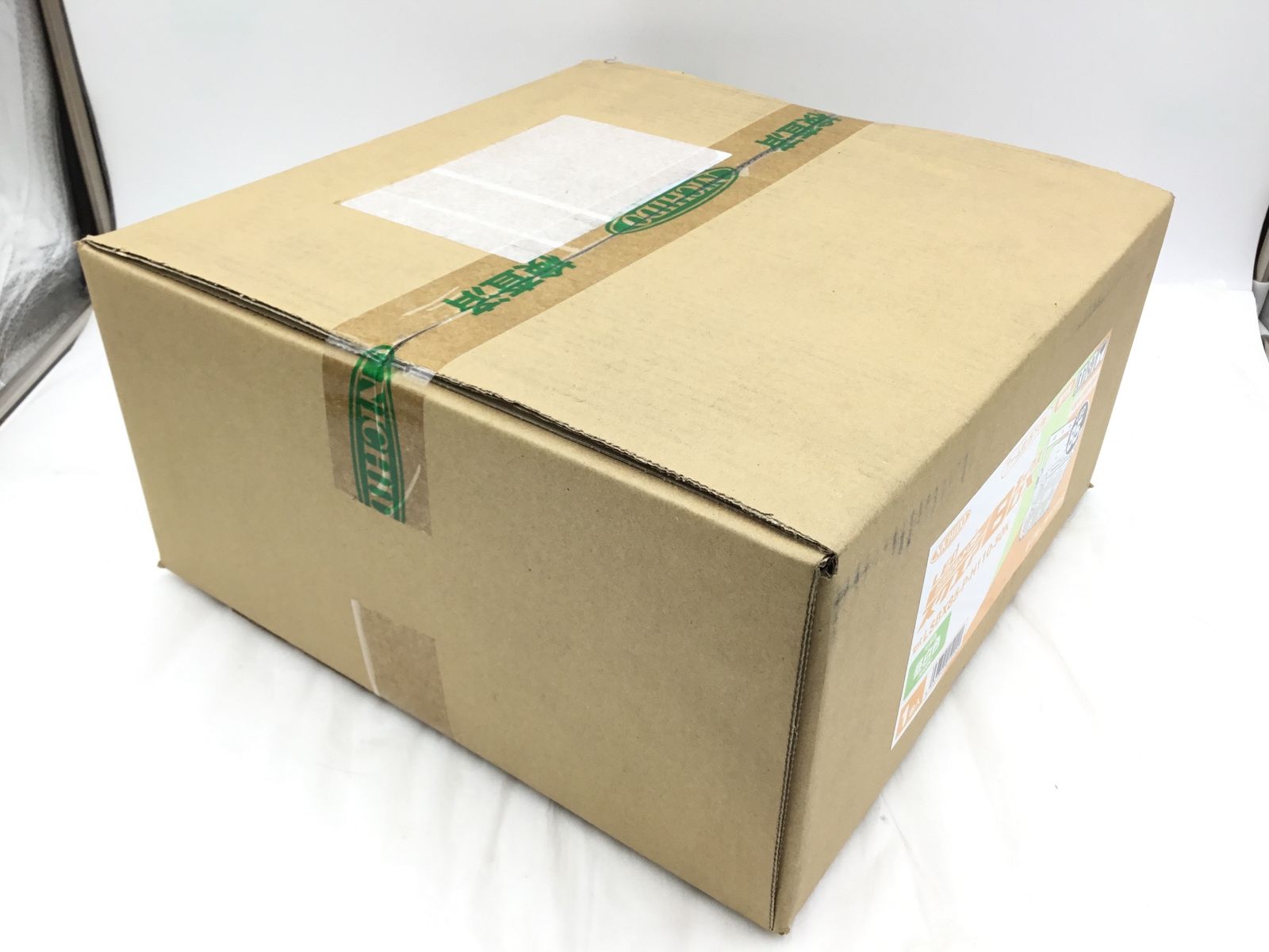 スクエアボックス