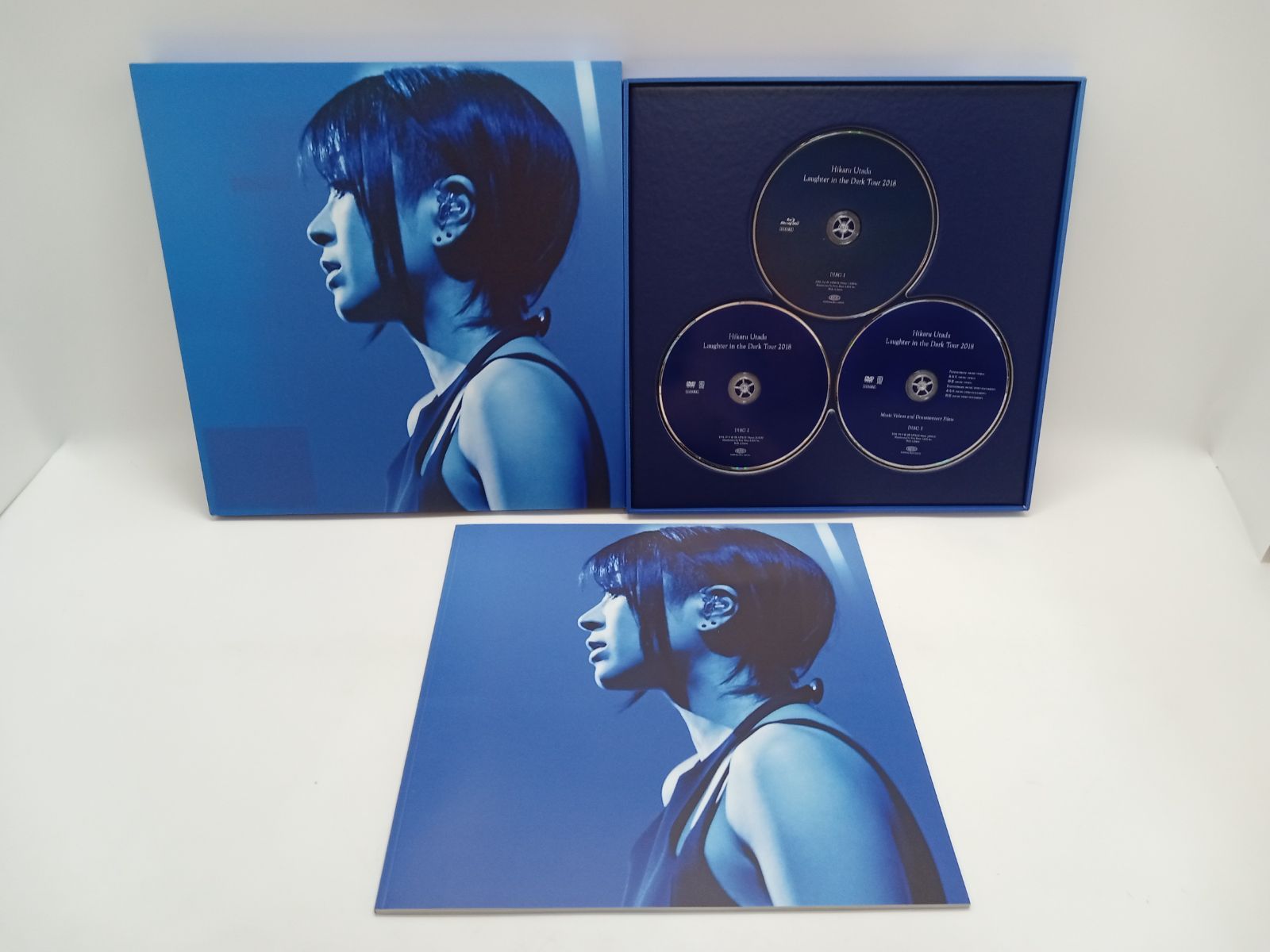 Laughter in the Dark Tour 2018 完全生産限定版 Amazon.co.jp: Hikaru Utada Laughter in the Dark Tour 2018
