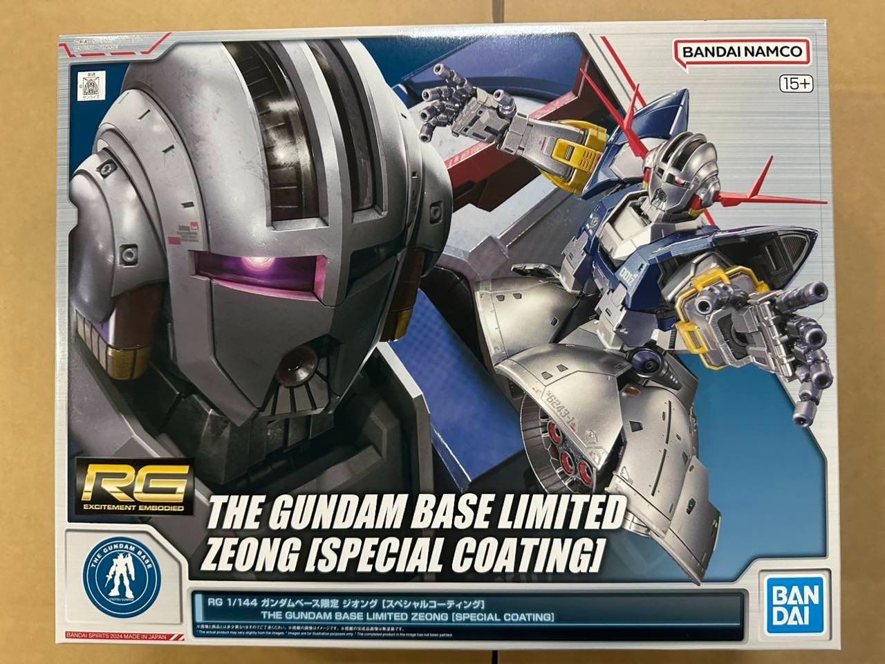 RGデスティニー&ストライクフリーダムガンダム チタニウムフィニッシュ