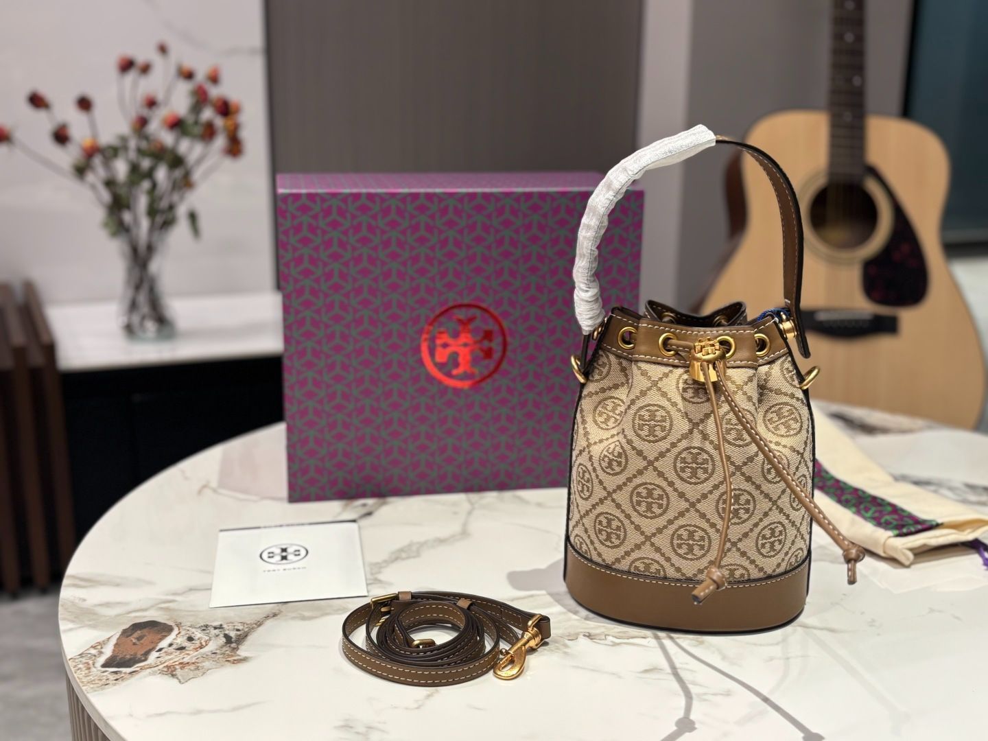 今日特価】TB T Monogram Bucket Bag - TB T モノグラム