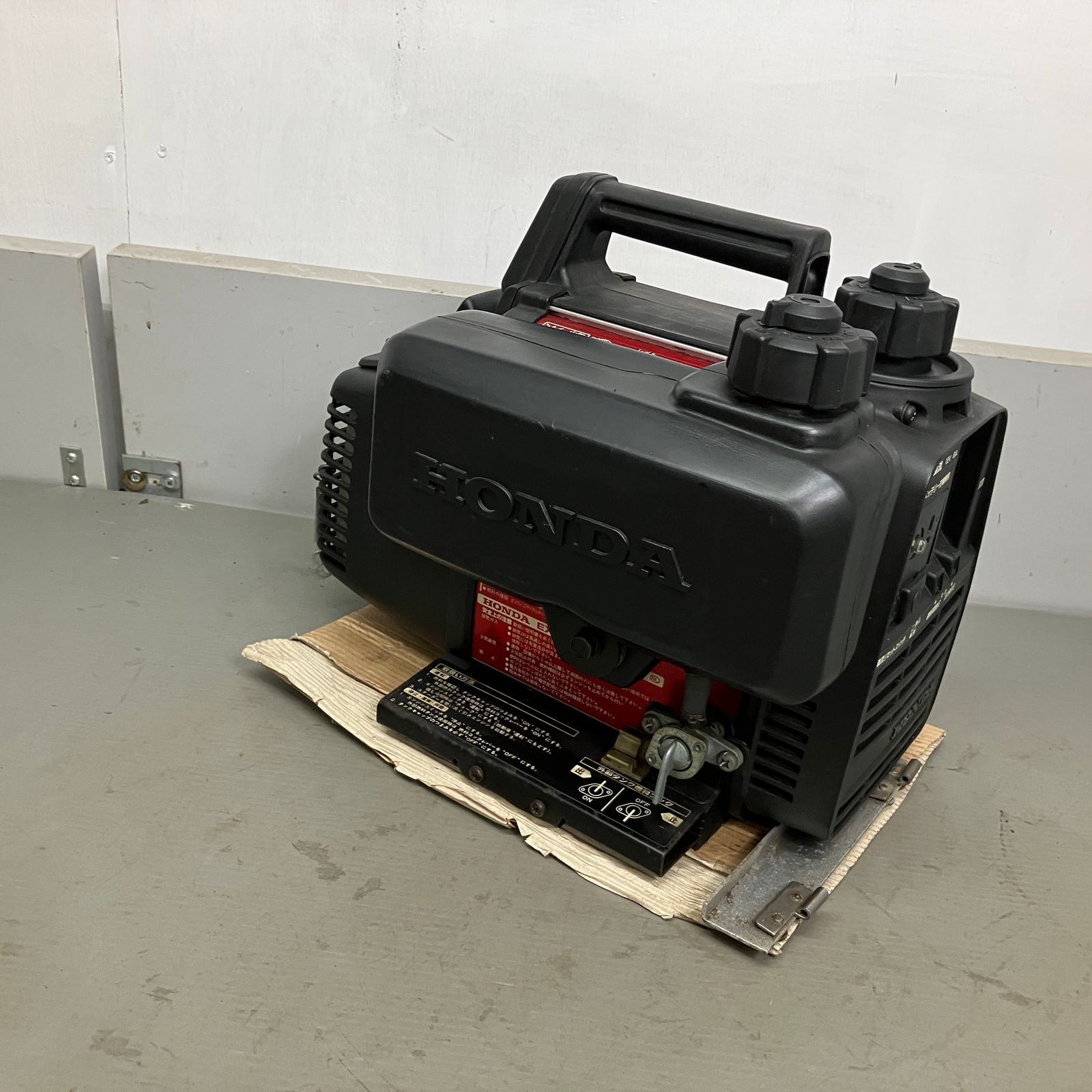 HONDA 割引 ホンダ EX300 60Hz サブタンク付インバータ発電機！完動品