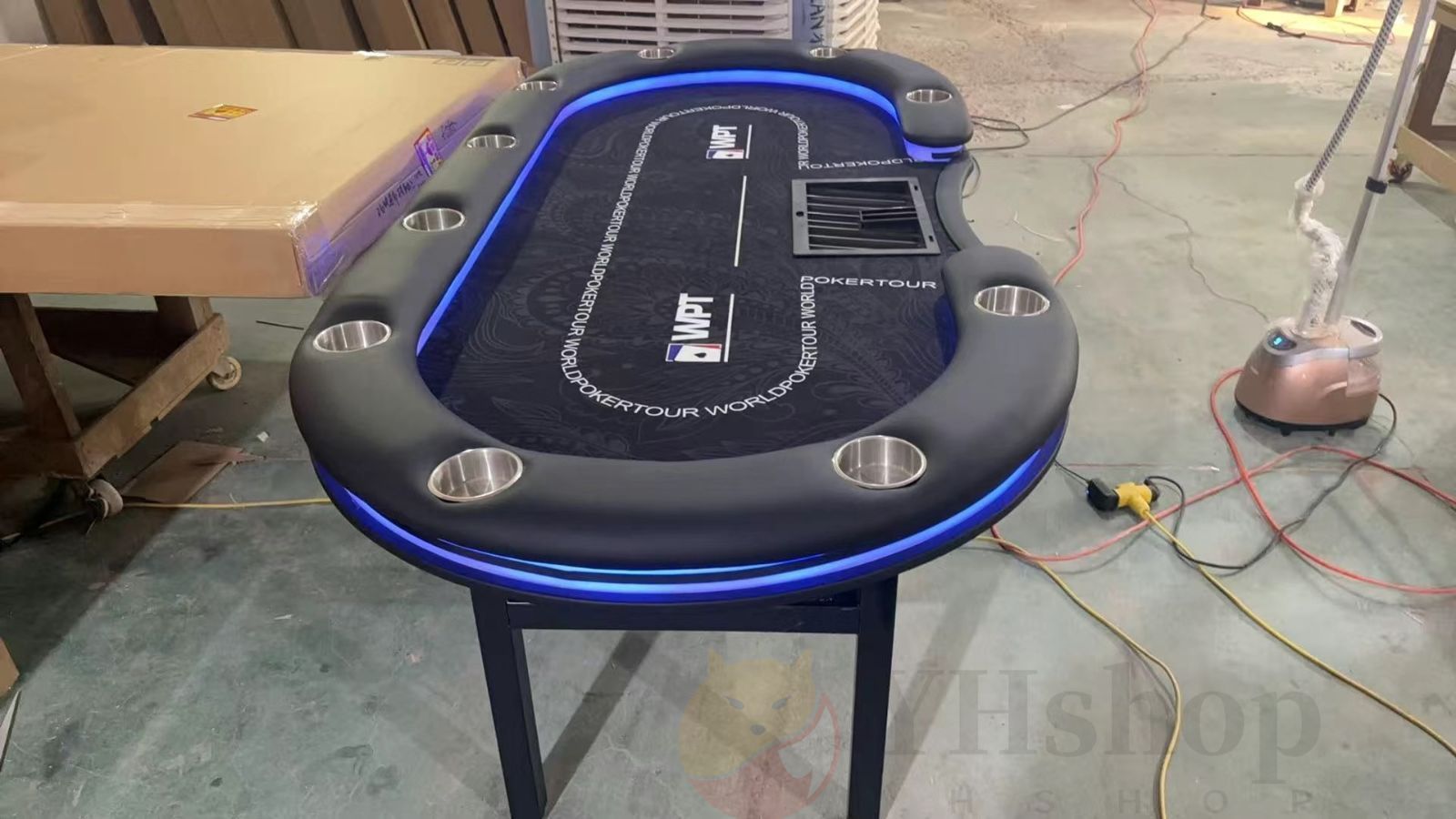 人気新品！ポーカーテーブ　チップ 競技用テーブル LEDライト 高級 送料無料】ポーカーテーブル チップ 競技用テーブル LEDライト 高級