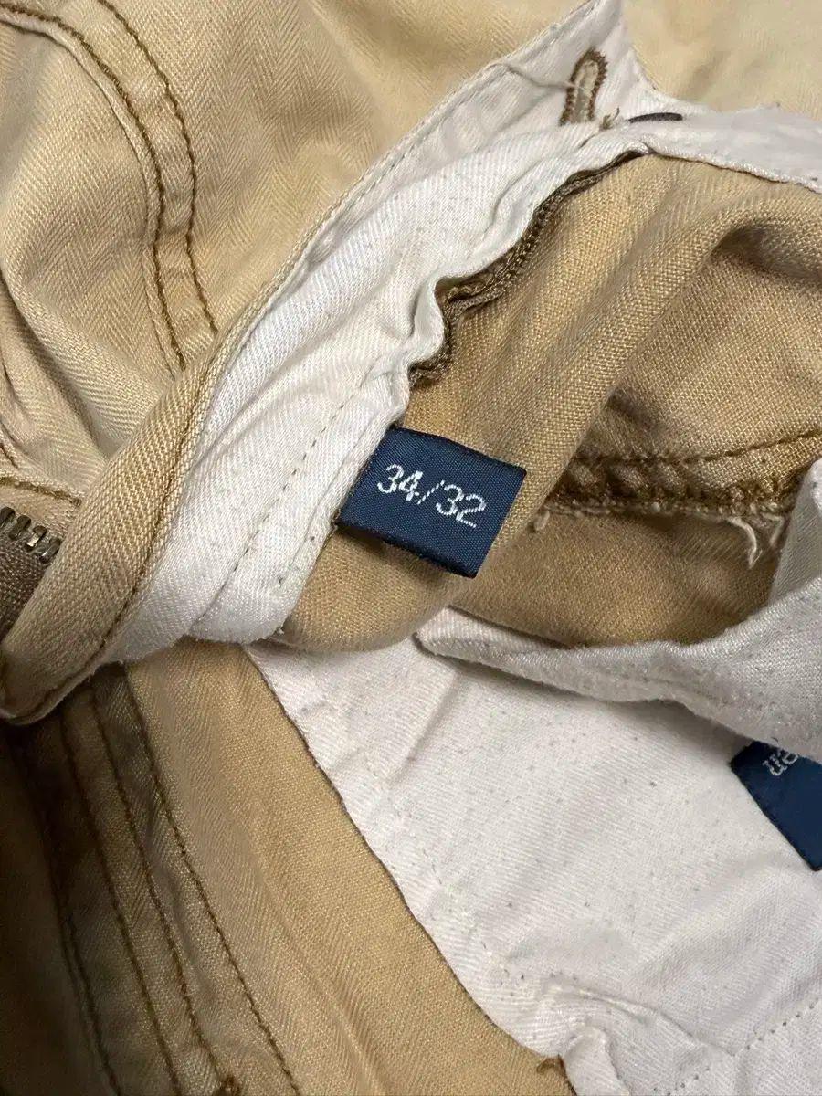 ポロ Ralph