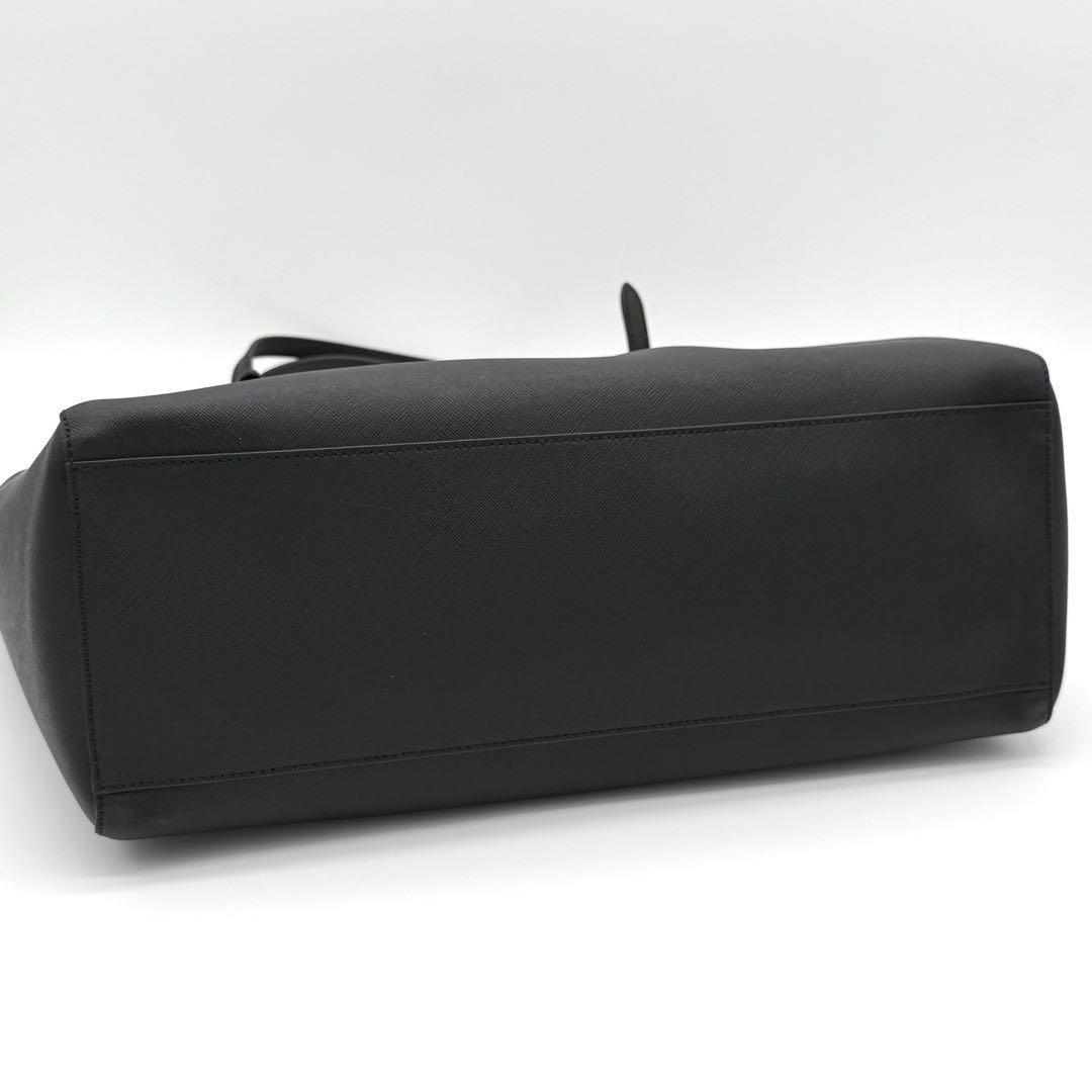 【極美品】Tory Burch Emerson トートバッグ ビジネストート 極美品】Tory Burch Emerson トートバッグ ビジネストート