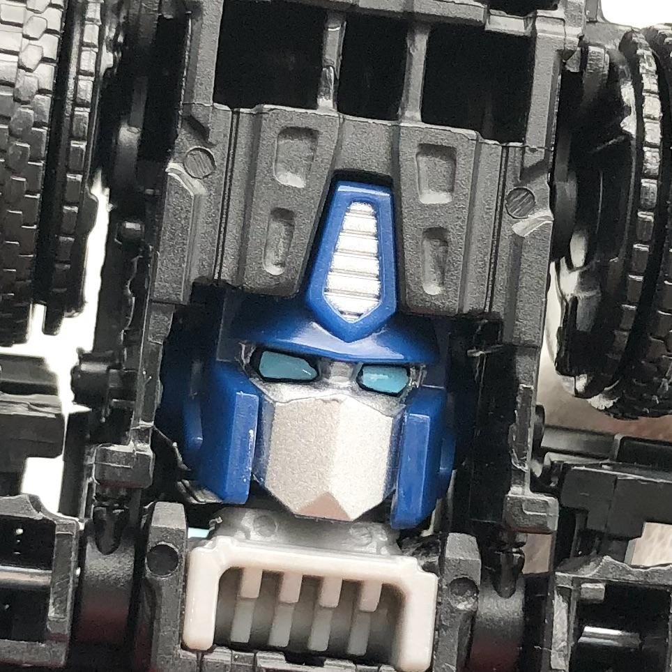 【】開封 タカラトミー トランスフォーマー VOLVO VNR オプティマスプライム ボルボ[17]