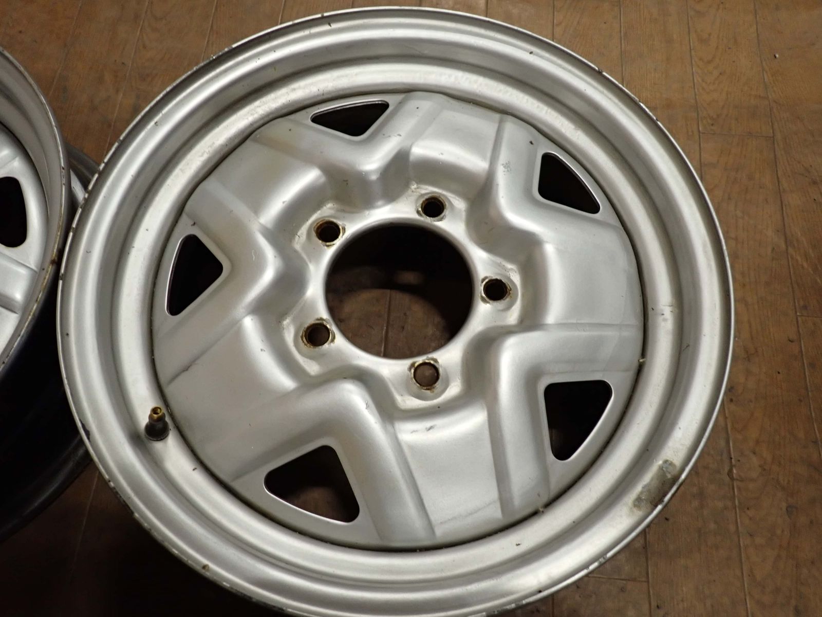 4本SET 会社宛 送料無料 16×5J スズキ ジムニー 純正 スチール