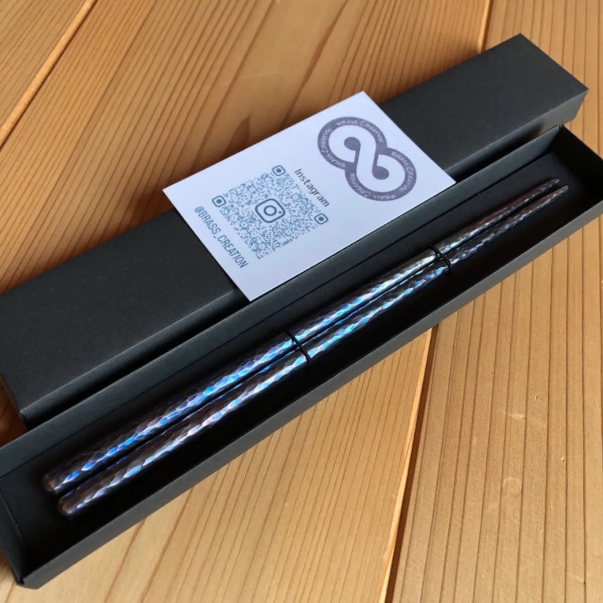 titanium chop sticks bule rock” 太陽を浴びて光り輝く岩のお箸 品