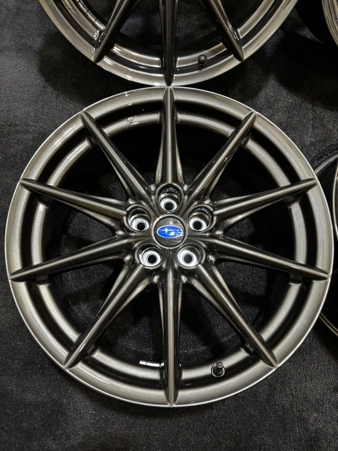 新車外し SUBARU BRZ Sグレード 18インチ 純正ホイール ZD8 新車外し SUBARU BRZ Sグレード 18インチ 純正ホイール ZD8 ☆新車外し