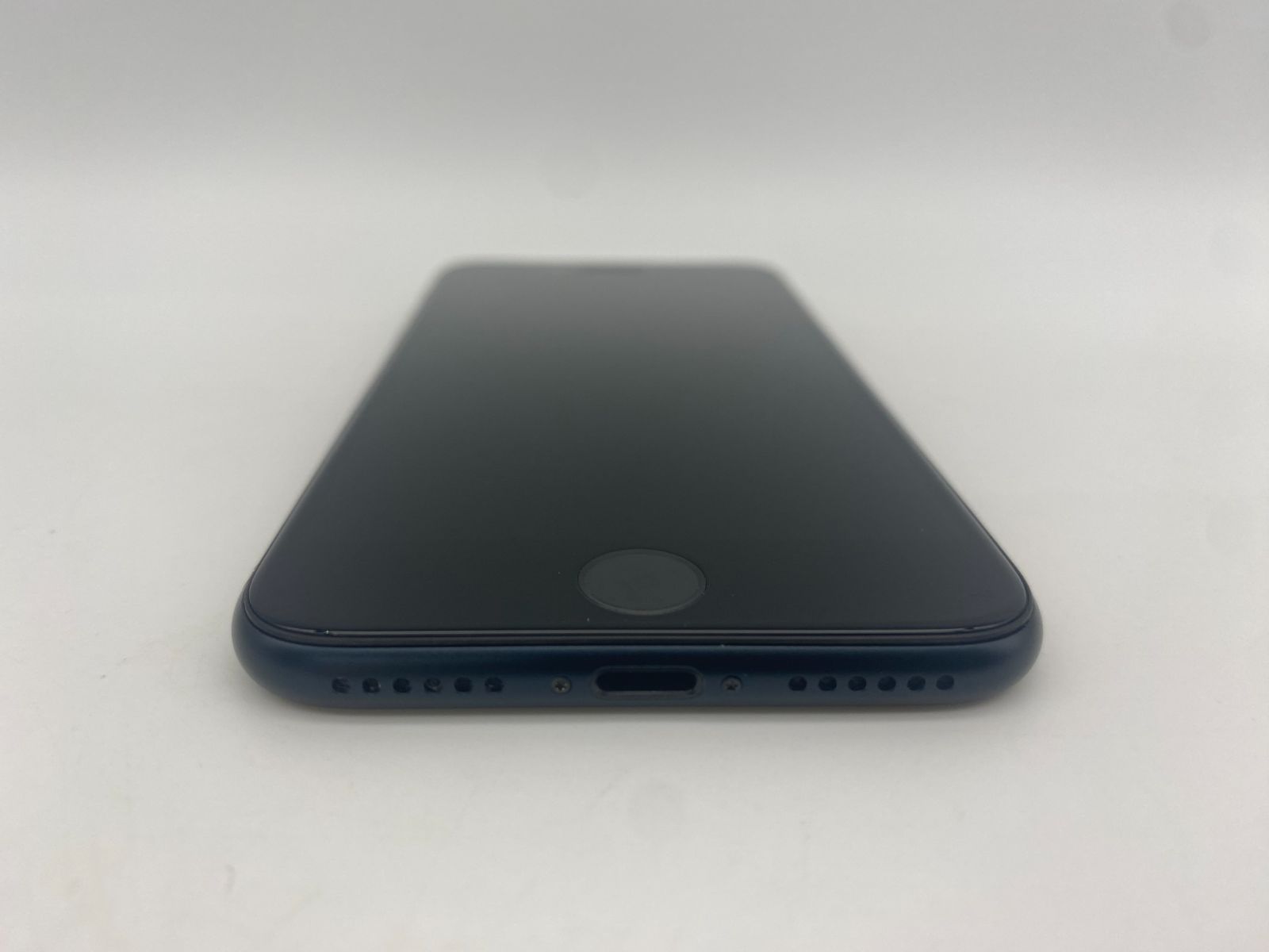 ☆美品☆充電69回☆iPhone SE 第3世代 64GB ミッドナイト