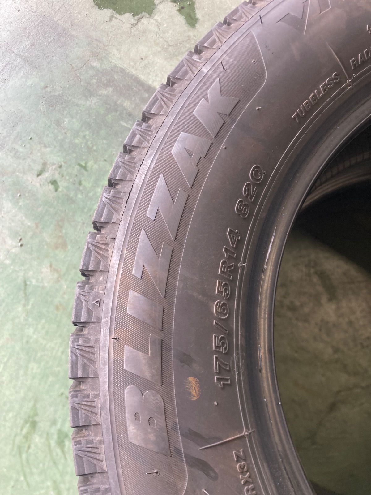 65R14 ブリヂストン