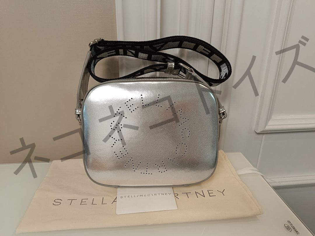 人気  ステラマッカートニー stella mccartney レディース  カメラバッグ バッグ  ショルダーバッグ 美品 silver a