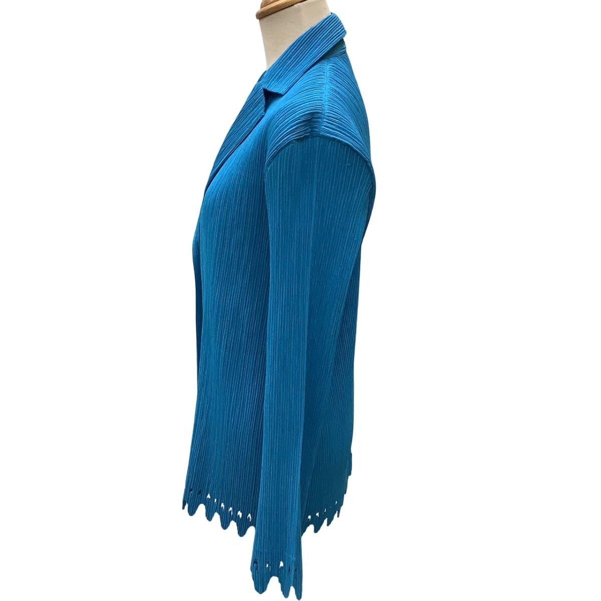 ♪♪ISSEY MIYAKE イッセイミヤケ 変形 プリーツ ジャケット SIZE 2 IM04FD606 スカイブルー