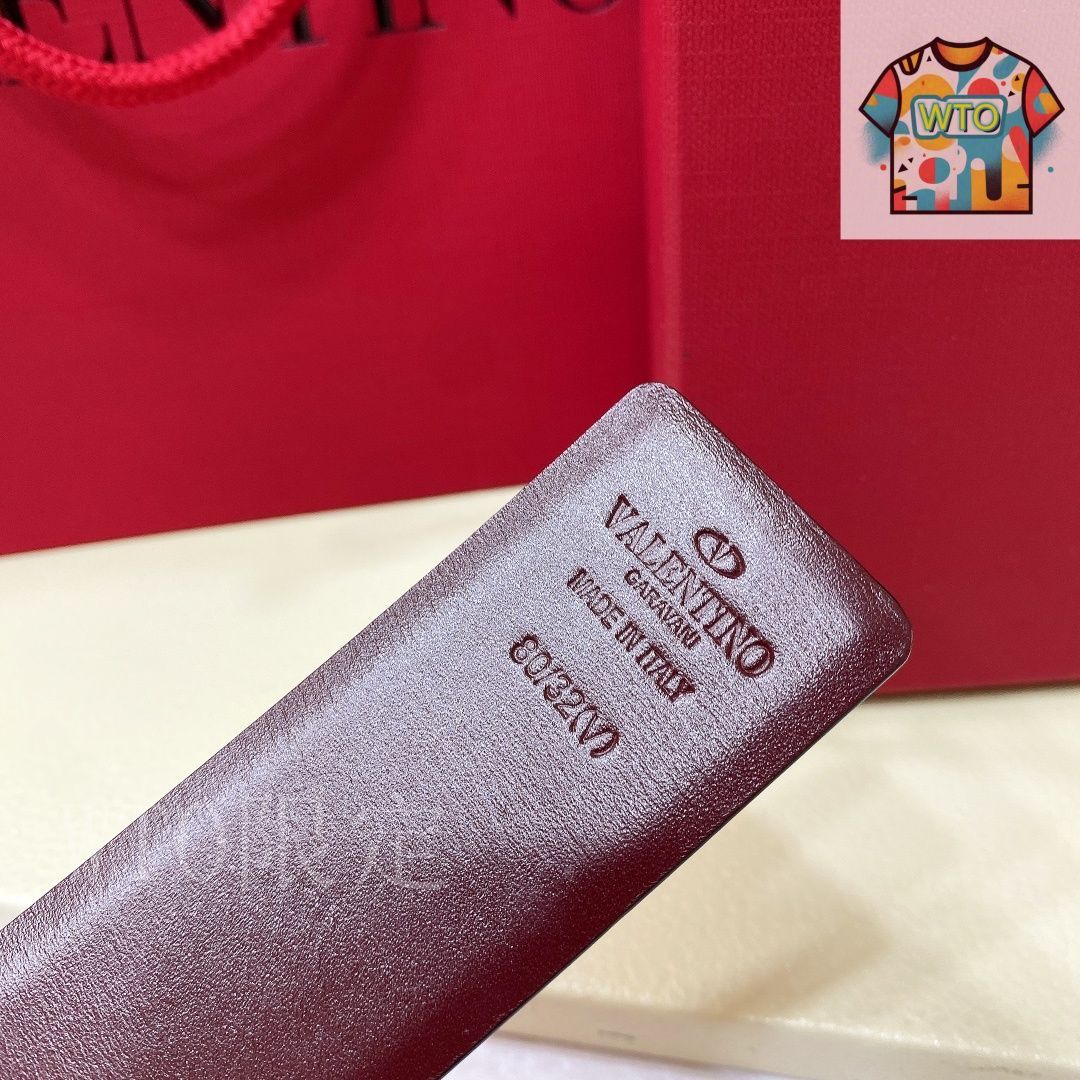 送料込/関税込■VALENTINO GARAVANI■VLogo 装飾レザーベルト 今日特価】VALENTINO GARAVANI VLOGO SIGNATURE レザーベルト-3