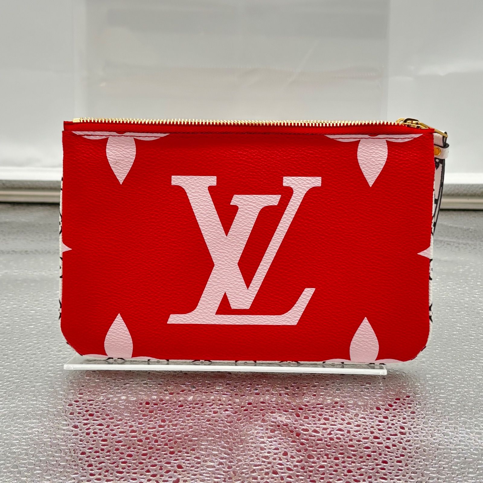 LOUIS VUITTON ポシェットドゥーブルジップ モノグラムジャイアント ピンク レッド M67561