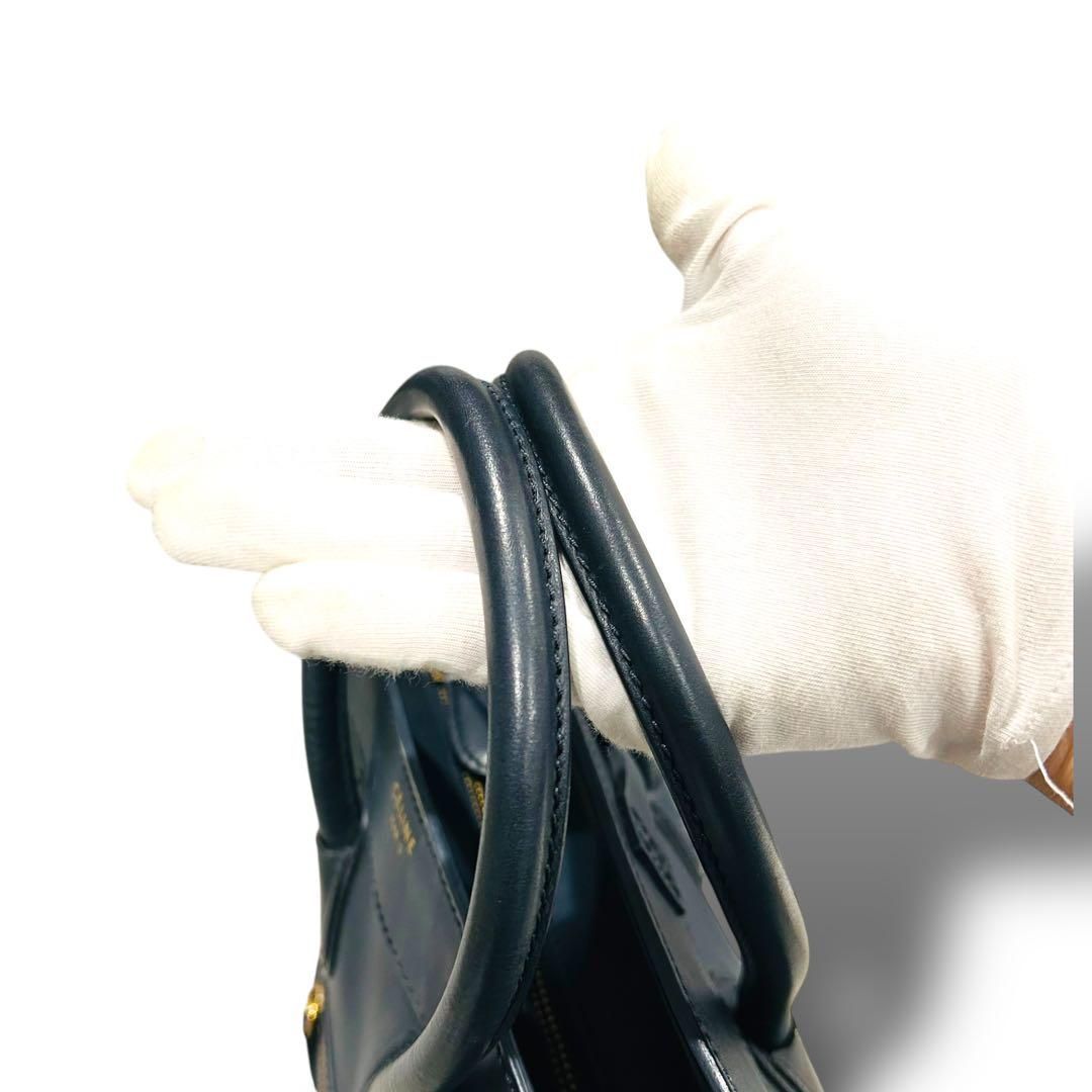 美品 CELINE セリーヌ　ラゲージトート　バッグ　大容量　A4収納　ネイビ 美品 CELINE セリーヌ ラゲージトート バッグ 大容量 A4収納 ネイビ