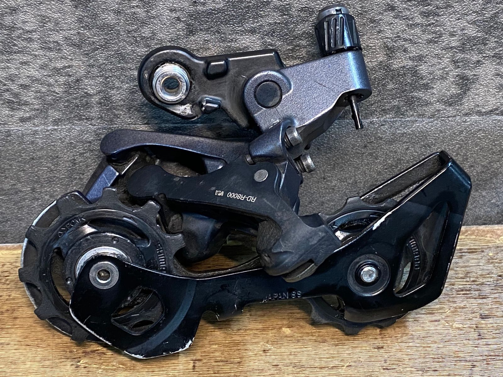 シマノ　アルテグラ　11Sリアディレーラー　RD-R8000-SS ULTEGRA リアディレーラーショートケージ 11スピード