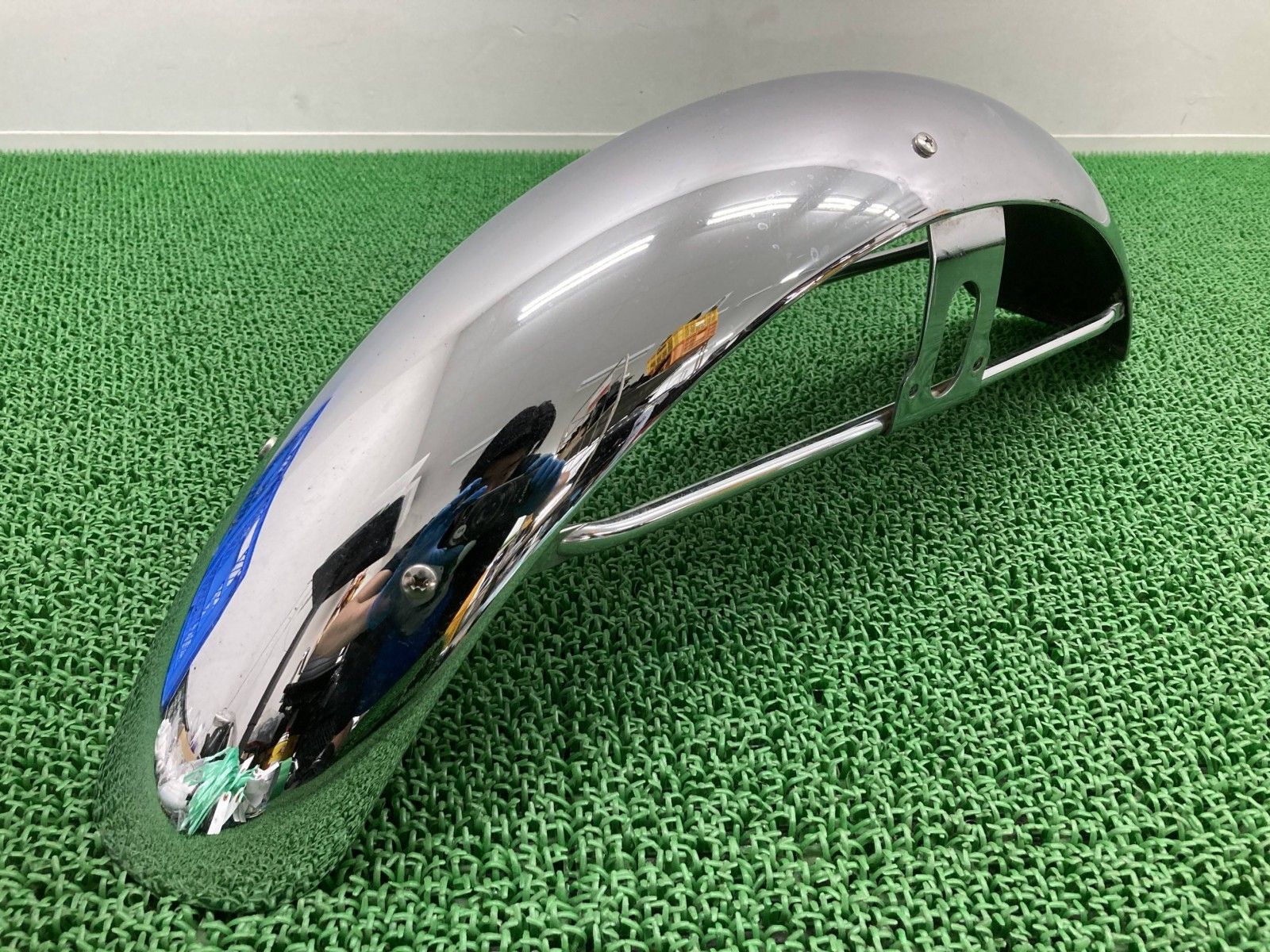 W400 フロントフェンダー カワサキ 純正 バイク 部品 EJ400A W650 W800 ペイント素材に 凹み無し 品薄 車検 Genuine jO