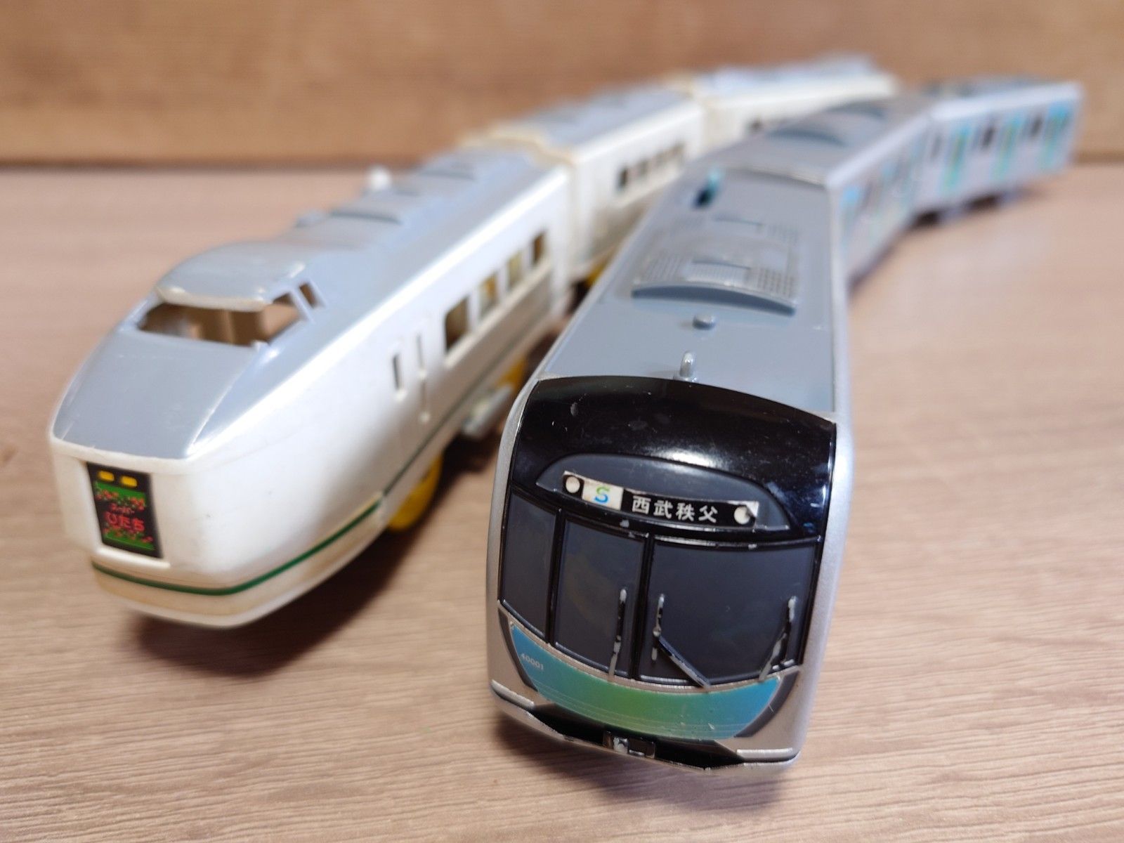 プラレール 西武鉄道40000系 ＆ スーパーひたち 2セット - メルカリ