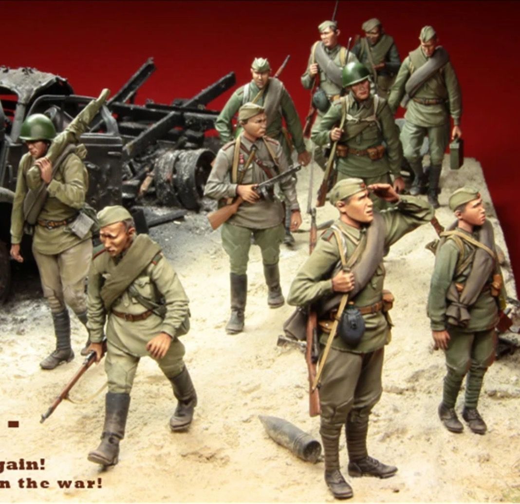 兵士10体 ミリタリー 1/35スケール ロシア兵 樹脂模型 ジオラマ 外国兵 ミニチュア 未塗装 未組み立て フィギュア キット レジン 902