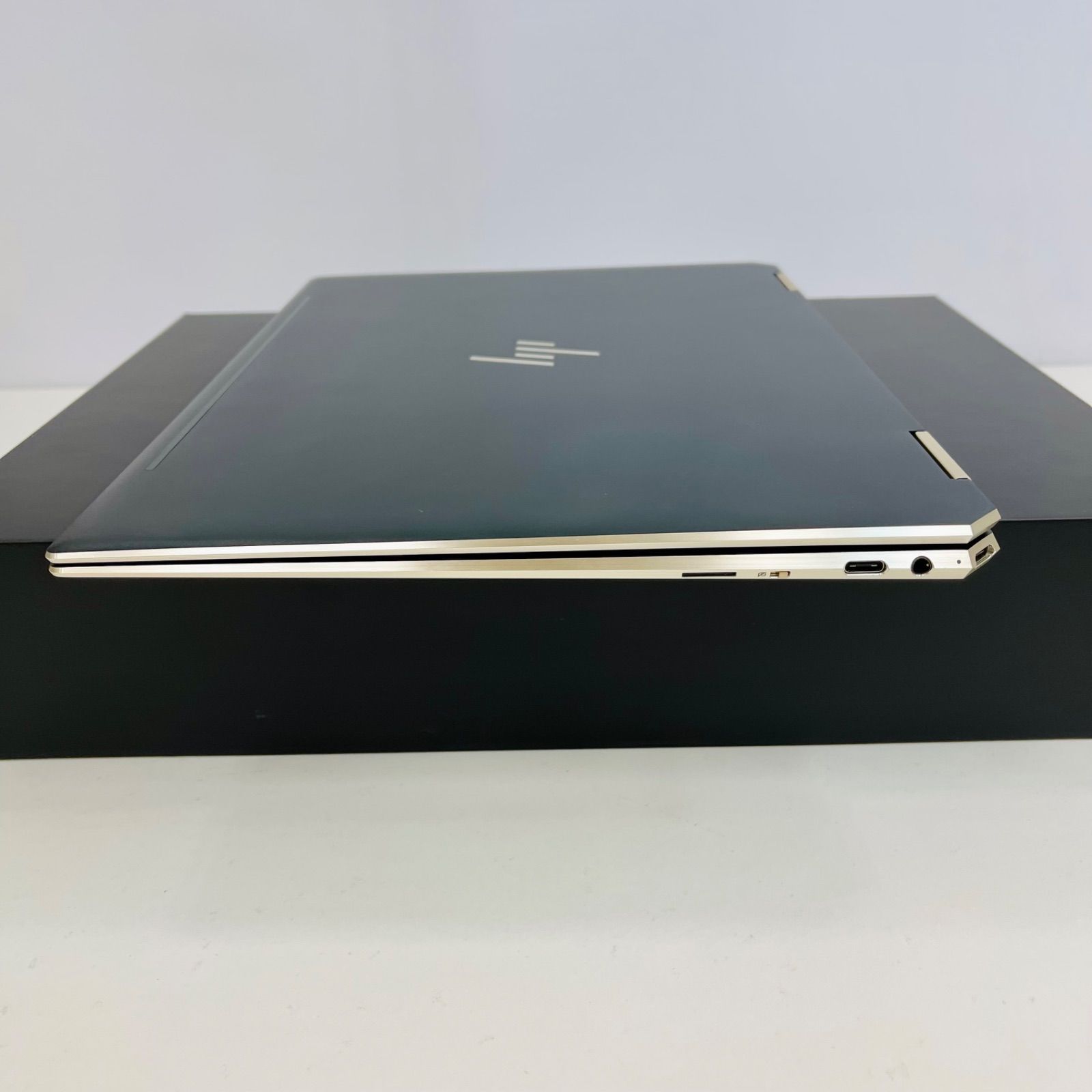 HP Spectre x360 Convertible 13-ap0xxx - メルカリ