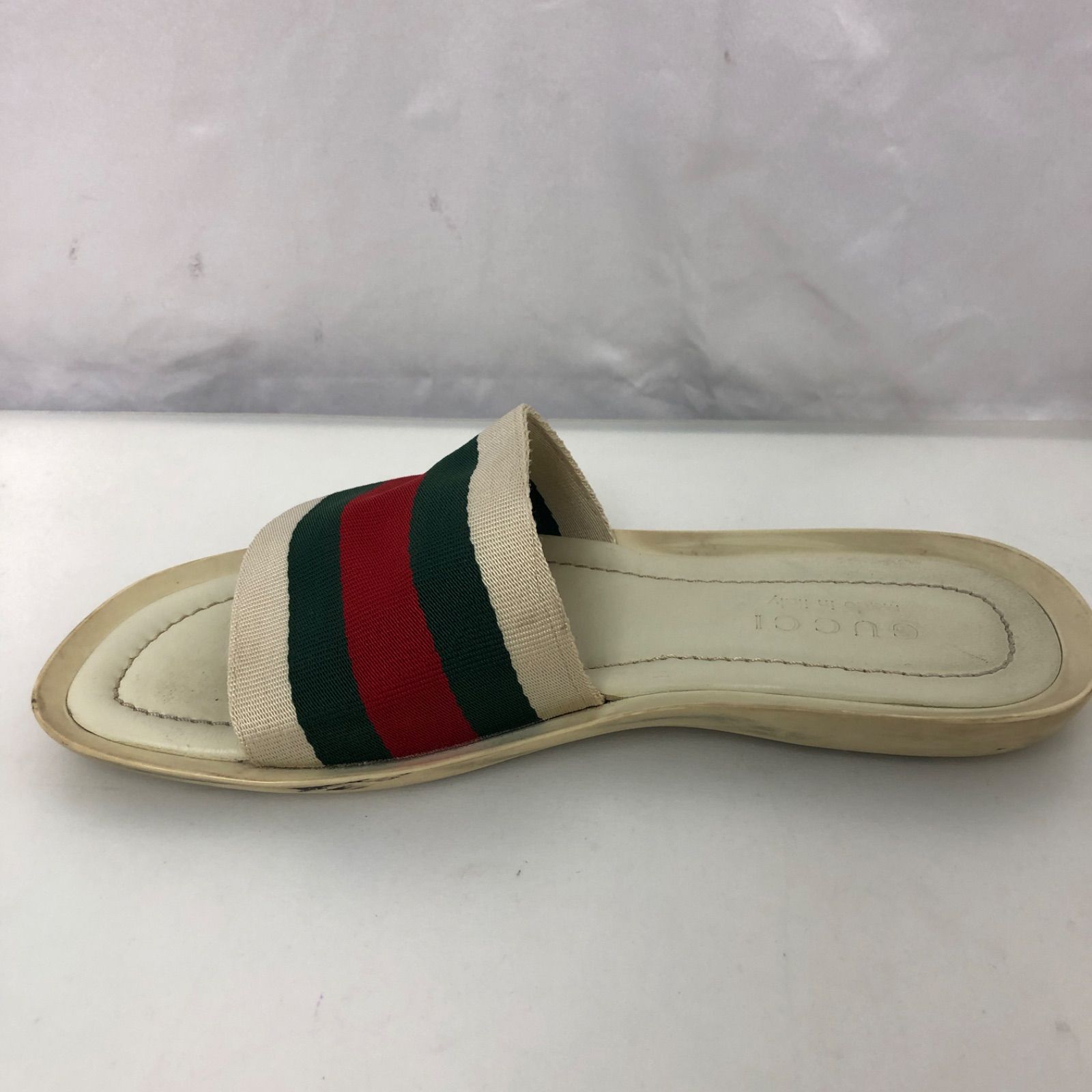 GUCCI サンダル ホワイト×シェリーライン 10-7148 - メルカリ