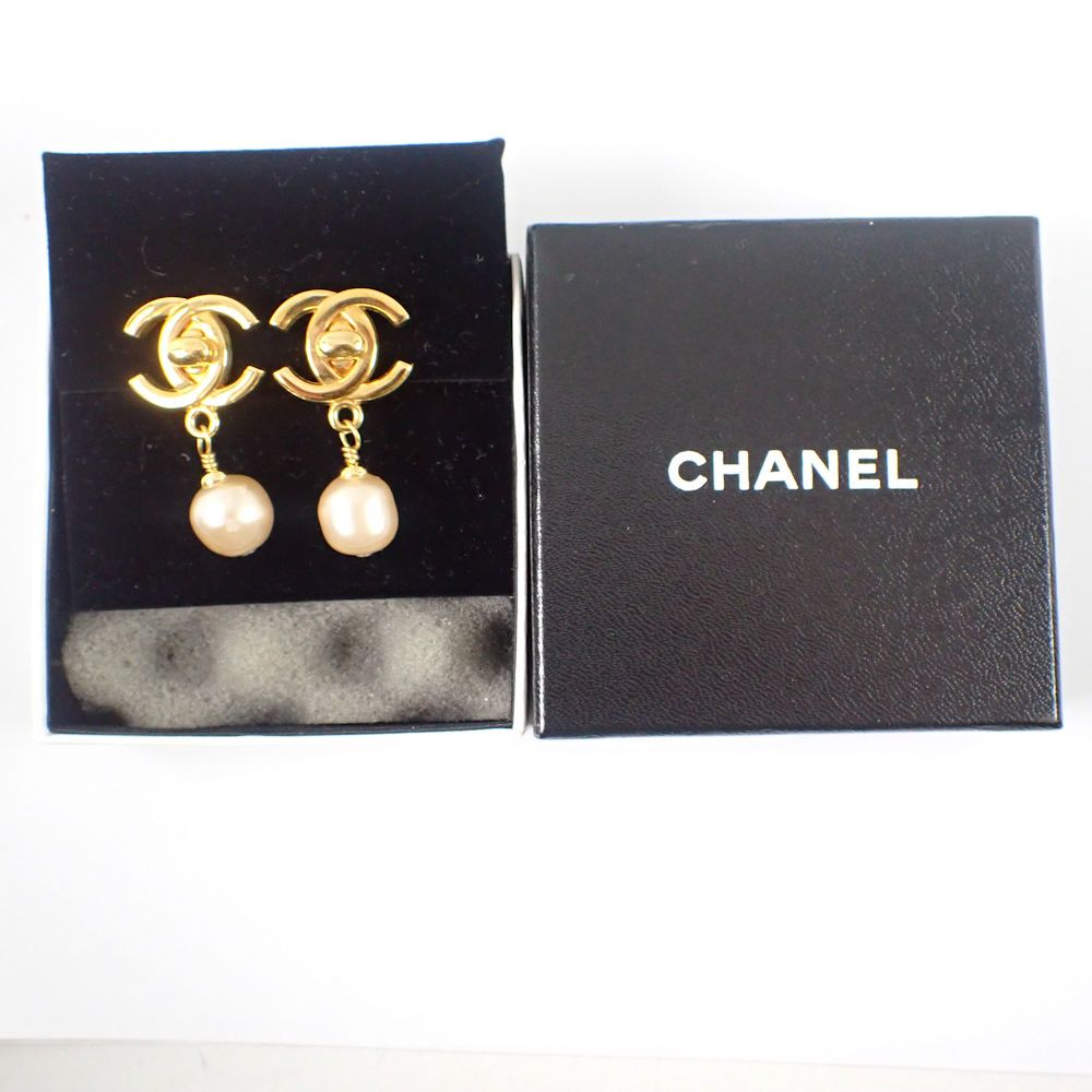 CHANEL|シャネル|フェイクパールイヤリング|金色金具|箱有|g512-33