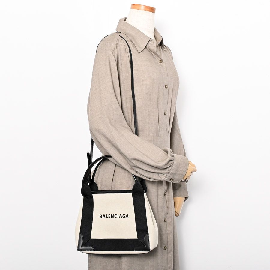 ネイビーカバスXS 390346