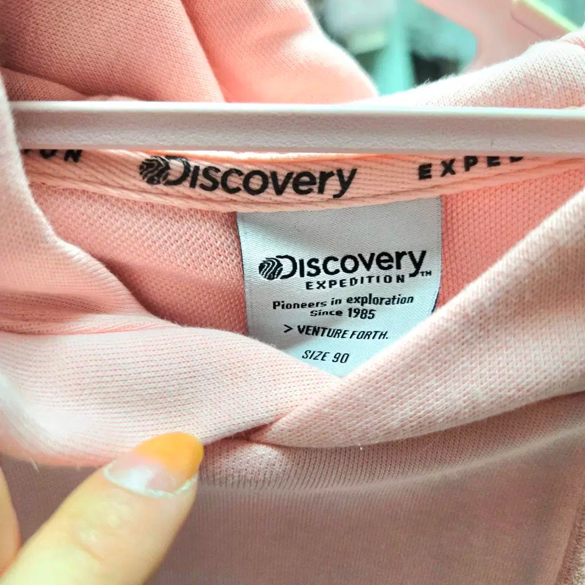  DISCOVERY ピンク フード付きTシャツ パーカー トップス