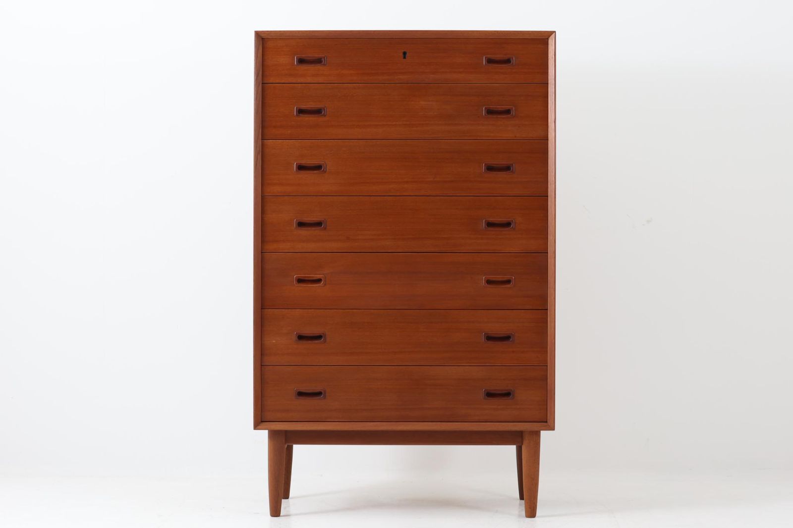 □デンマーク□Edmund Jorgensen社□ヴィンテージ□チーク□チェスト