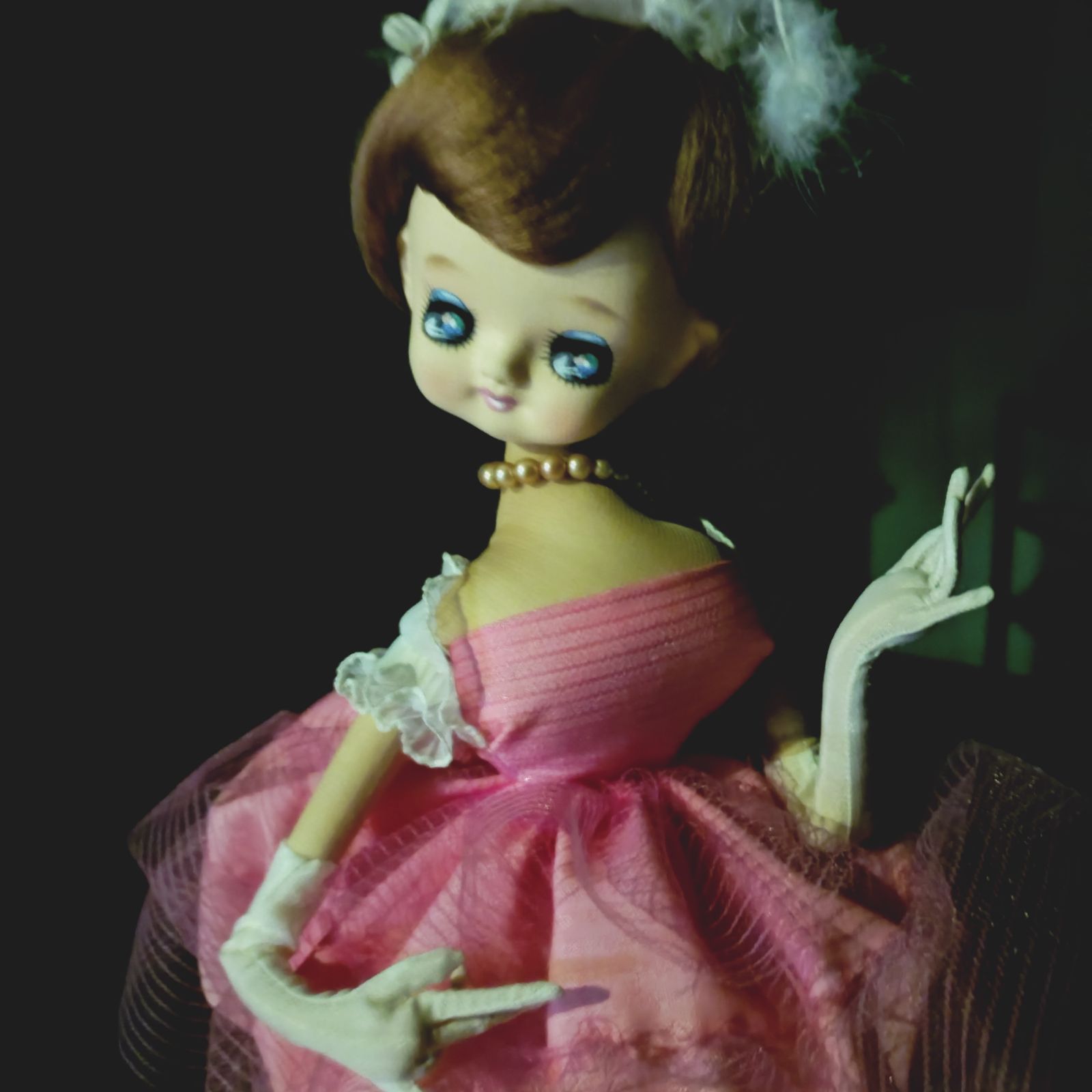 曰く付き 特級呪物 怖い人形 呪い 恐怖