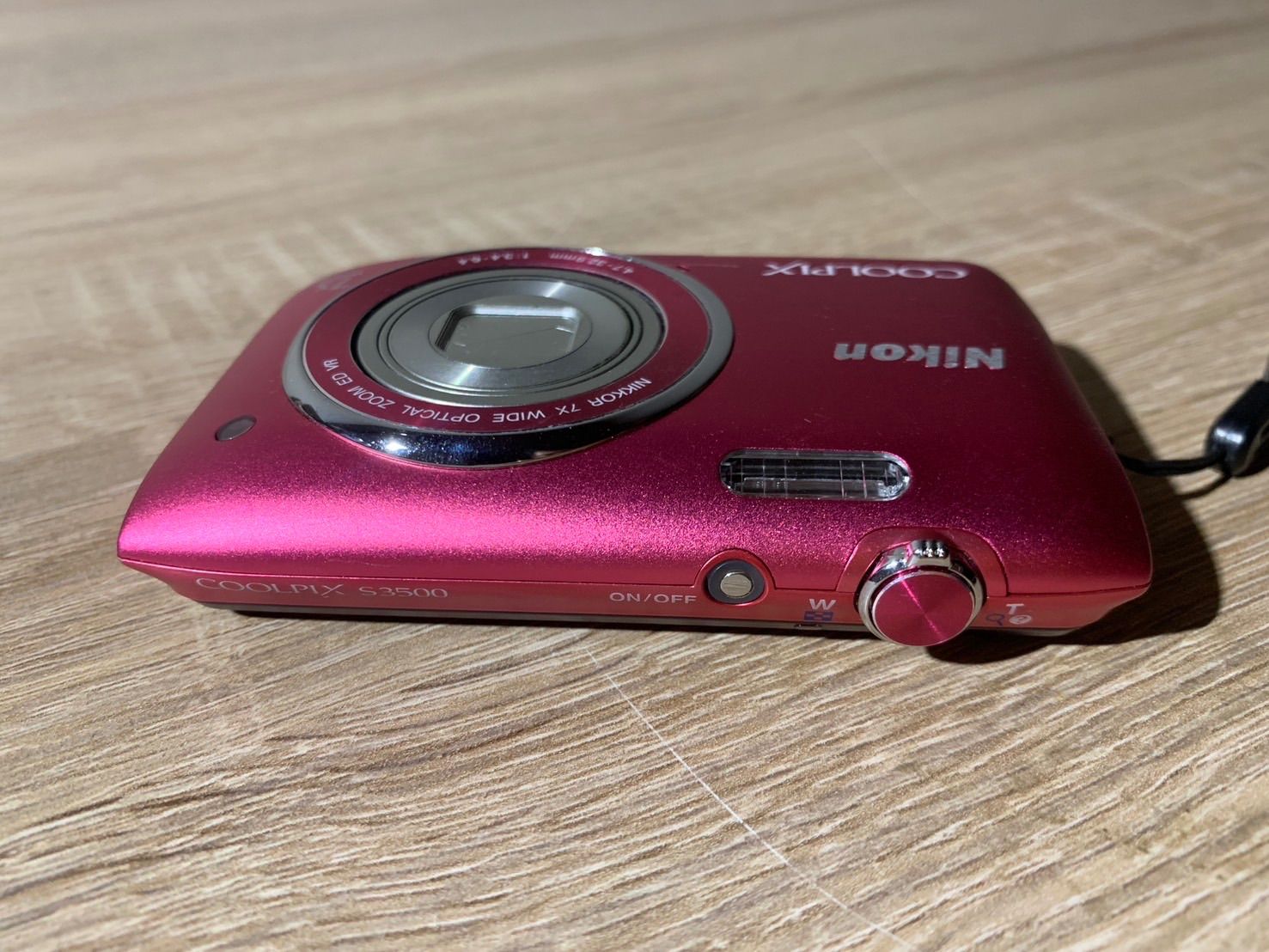 4720 Nikon COOLPIX S3500 ピンク デジカメ 4720 Nikon COOLPIX S3500 ピンク デジカメ Amazon.co.jp: Nikon