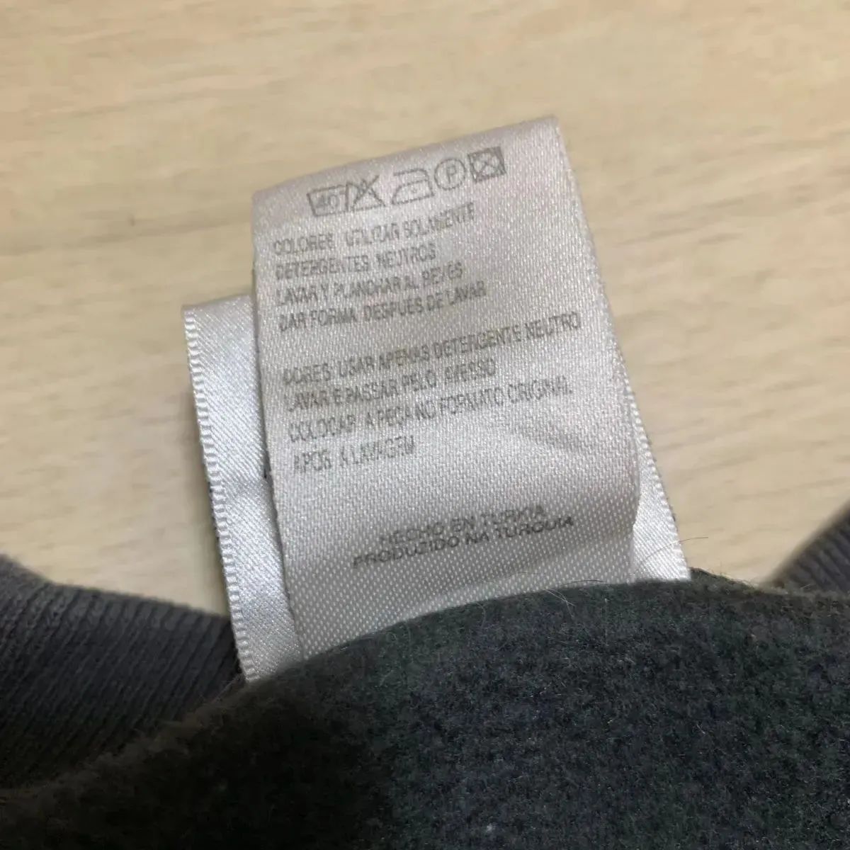 アディダス　adidas 万国旗タグ　スウェット　グレー　メンズ　L USA製 レア】adidas 万国旗タグ スウェット グレー【メンズXL】 - メルカリ